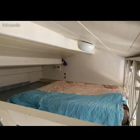 Mezzanine Au Calme Lägenhet Royan